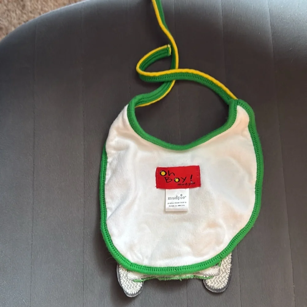 The most adorable little bib!